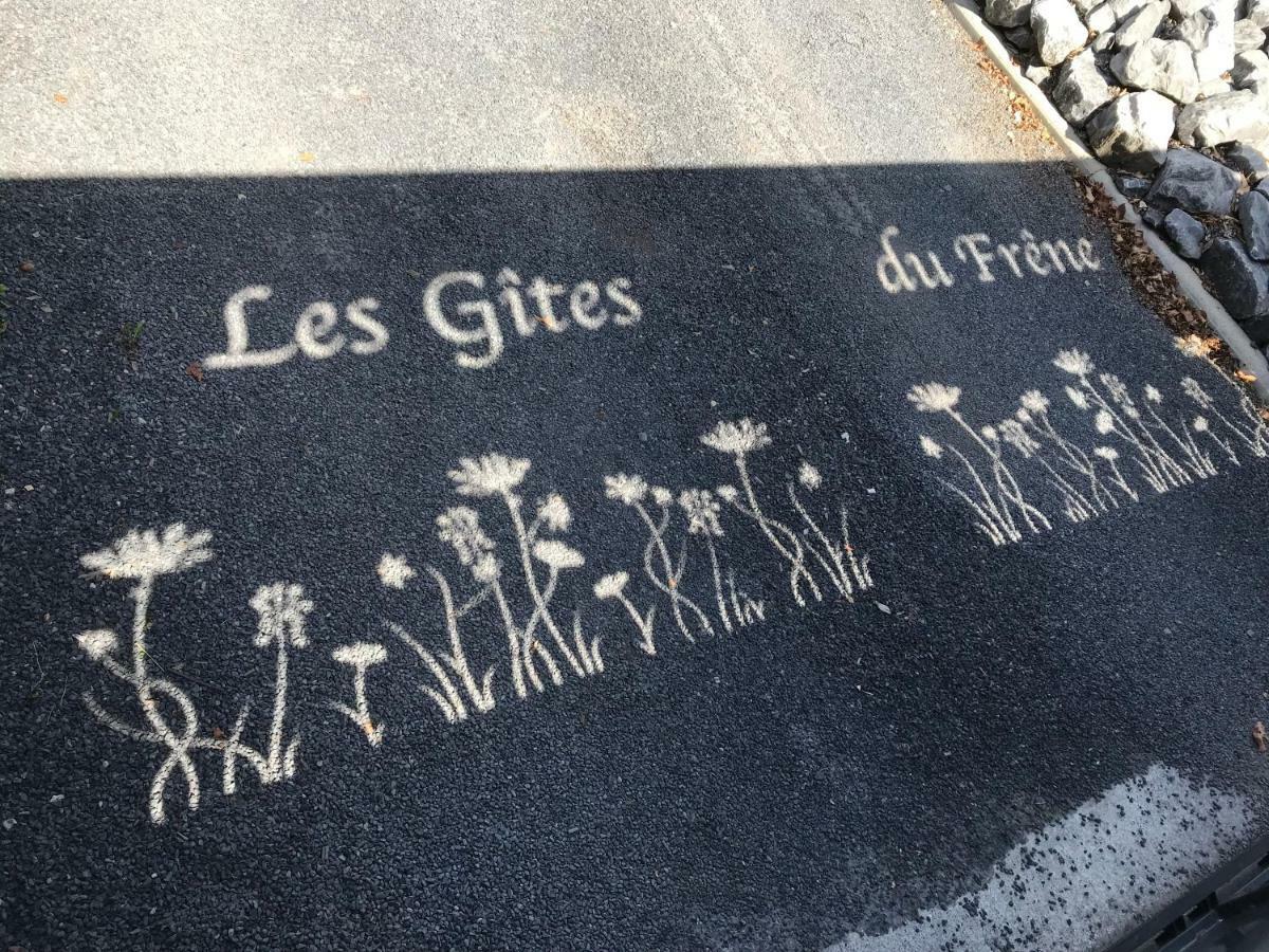 Gites Du Frene Wattignies Exteriér fotografie